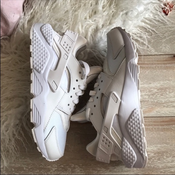 NWT Nike ID custom air huarache run - Picture 7 of 8